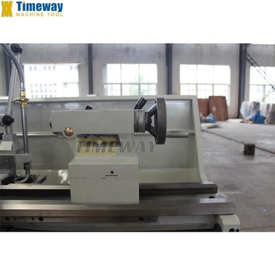 220/380V Spannung Mini Drehmaschine Horizontale Lücke Bett Drehmaschine mit 1930 * 760 * 1580mm Abmessungen