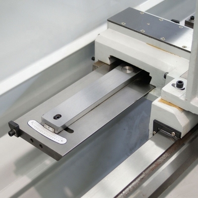 Hochpräzisionsmaschine mit Spindelgeschwindigkeit 25 2000 Rpm zum Verkauf