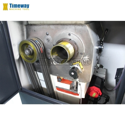 Präzision 82mm Spindelbohrung CNC Drehmaschine mit multifunktionalen Flachbett Typ