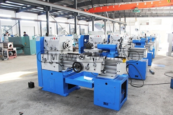 16 1600 R.P.M. Hochpräzisions-Metalldrehmaschine Mini-Drehmaschine Werkzeug mit 1500 KG Gewicht