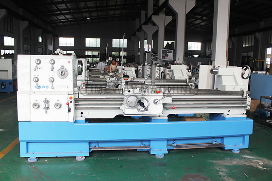 2720x1120x1700mm Universal Gap Bed Lathe oder Torno CL-410 CL-460 5,5 kW Spindelmotor Leistung