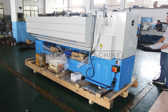 2720x1120x1700mm Universal Gap Bed Lathe oder Torno CL-410 CL-460 5,5 kW Spindelmotor Leistung