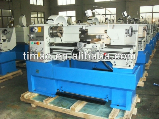 Spindelbohrung 52mm Zentrum Drehmaschine für Max. Drehte Länge von 1500mm CM-400x1000 CM-400x1500