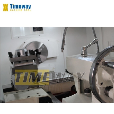 Vielseitige Betriebe Multifunktionales Flachmaschinenwerkzeug 660mm Swing Flachbett CNC Drehmaschine