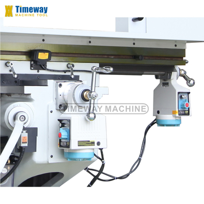 M330A mit R8 Spindel-Taper und 330x1370 Tischgröße