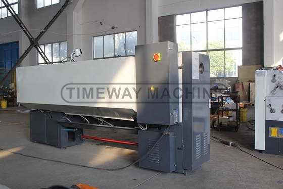 600 mm Swing FL-Serie Schwerlast-Gap-Bed Drehmaschine Horizontale Metalldrehmaschinen