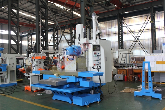 2600 X/Y/Z Travel BM7110/2 Schwerlast Universal-Bett-Fräsmaschine für Nutzen