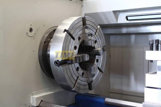 QK-255F-Serie CNC Ölland Drehmaschine Rohrdraht Bearbeitungszentrum mit 420mm X-Achsen Reisen