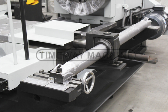 Horizontale Normaldrehmaschine Q-280F Schwerlastrohr-Drehwerkzeug mit großer Spindelbohrung