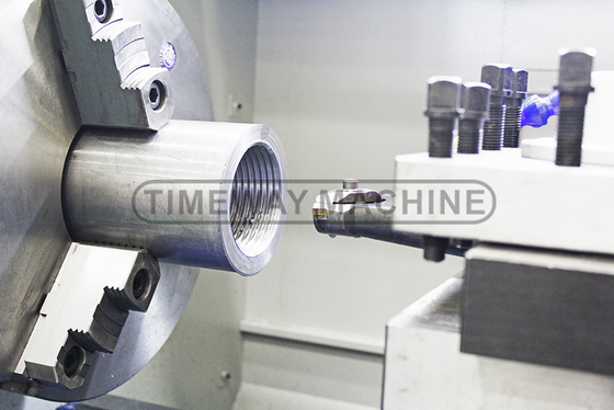 QK-200 CNC-Rohrdrehmaschine mit 4 Werkzeugstellen und FANUC-Steuerungssystem