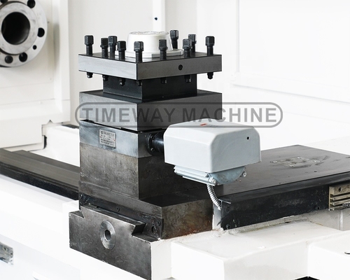 650mm Swing Over Carriage AK-940B CNC-Schwerlast-Horizontale Drehmaschine für Ihr Unternehmen