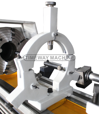 Energieförderungsrohr-Drehmaschine Q-200 550 mm Bettbreite für einen reibungslosen Drahtenprozess