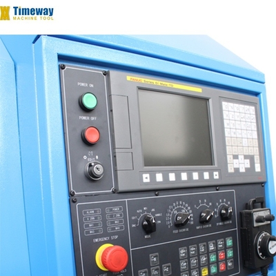 130 mm Spindelbohrung Flachbett CNC Drehmaschine für Hochpräzisionsdreh-Anwendungen