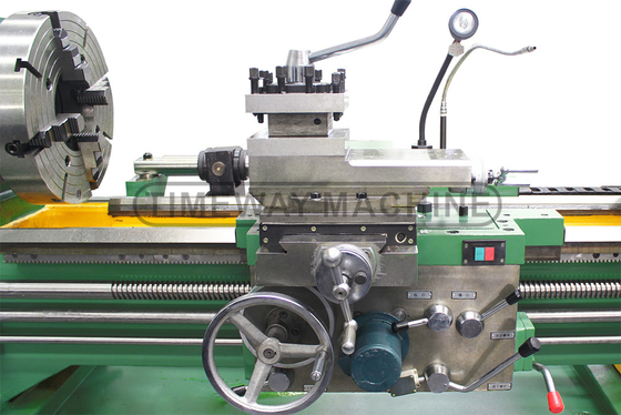 220 mm Breite Ölland Großbohrdrehmaschine für Metall Q-225 Rohrfaden Horizontale Drehmaschine