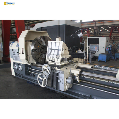 Horizontale Schwermaschine für Max. Drehlänge von 2800 mm in der Produktion