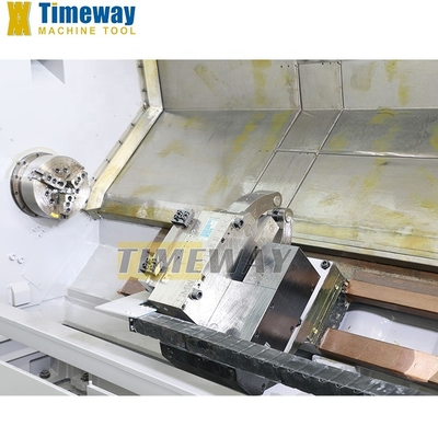 Mittelklasse CNC Drehzentrum 590/965/1465/1965mm Z-Achse Reisen für die Metallbearbeitung
