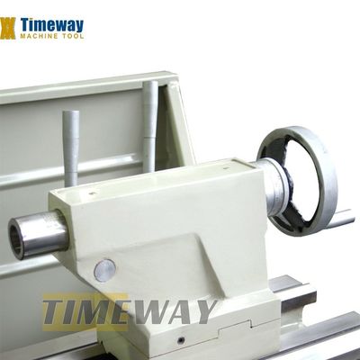 Spaltbettendrehmaschine mit Abstand zwischen den Zentren von 1000 mm bis max.