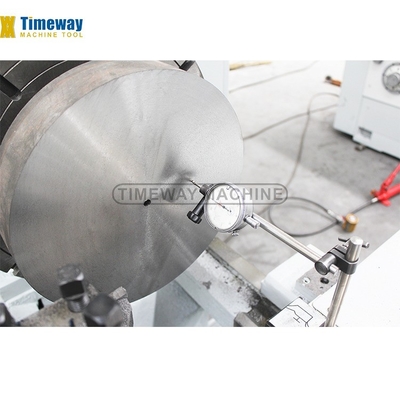 Horizontale Schwerlastdrehmaschine mit hoher Präzision 3000 mm Max. Werkstücklänge