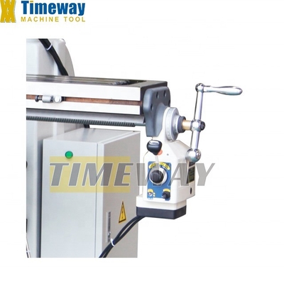 Leichte Turmfräsmaschine M250B mit Spindelgeschwindigkeit 65-4500 U/min.