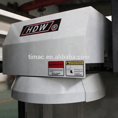 500 mm Spindelfahrt VMC550 3-Achsen-Linienbahn-Vertikalbearbeitungszentrum CNC-Maschine