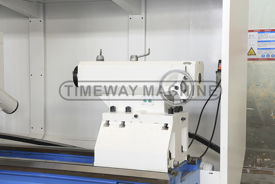 Horizontale automatische Metalldrehmaschine mit hoher Genauigkeit und Fahrt X-Achse von 700 mm