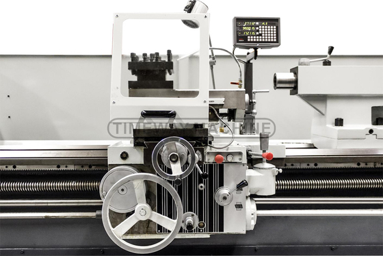 AL-800 Die perfekte Kombination aus Langlebigkeit und Präzision in einer schweren Drehmaschine