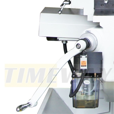 M300A Turmfräsmaschine mit 380 mm Tischbewegung Z und 127 mm Spindel Quill Bewegung