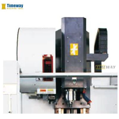 1300 mm Tischfahrt Hochpräzisions vertikaler Bearbeitungszentrum für fortgeschrittene Bearbeitung