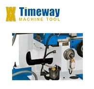 320x1250 mm Tischgröße Vertikale Turmfräsmaschine TM700 für leichte Bearbeitung
