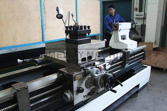 BL-800B Gap-Bed Drehmaschine mit 2850mm Max. Drehte Länge und 82mm Spindel Bohrung