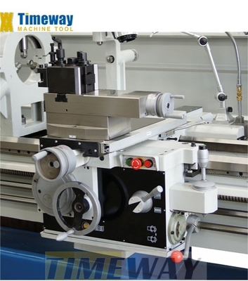 Max. Swing Over Gap 1035mm Satteldrehmaschine für Metall CL-800 D1-8 Spindelnase