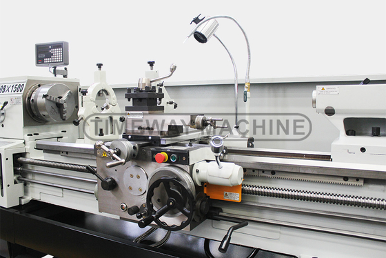 1500 mm Abstand zwischen Zentren und Baustellen Spaltbettendrehmaschine BL-500B für Metall