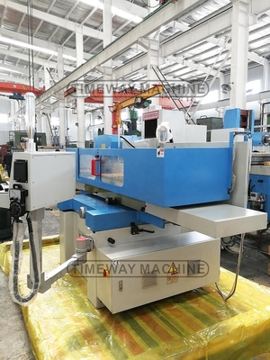 Y-Achsenbewegung 238mm CNC-Schleifmaschine Sattel bewegliche Art Oberflächenschleifmaschine