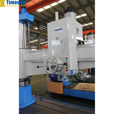 5.5kw Hauptmotor-Leistung Radialbohrmaschine RD-620 mit 63 mm Max. Bohrleistung