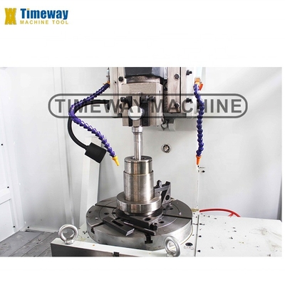 Kleine CNC-Vertikalschleifmaschine 460*320mm Arbeitstisch Reise Steuerung KND1000M