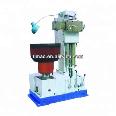 Drehgeschwindigkeit des Werkstücks 45,70 R/min Mode Bremstrommel Bohrmaschine T8360B