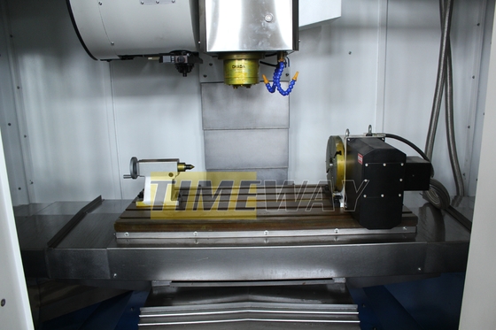 8000 20000 R.p.m. Spindellgeschwindigkeit VMC1060 Metallvertikalbearbeitungszentrum für die Produktion