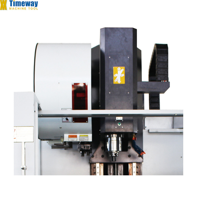 VMC1370L CNC-Vertikalfräsenmaschine mit 3 Achsen und 24/24/15 m/min Schnellzufuhrgeschwindigkeit