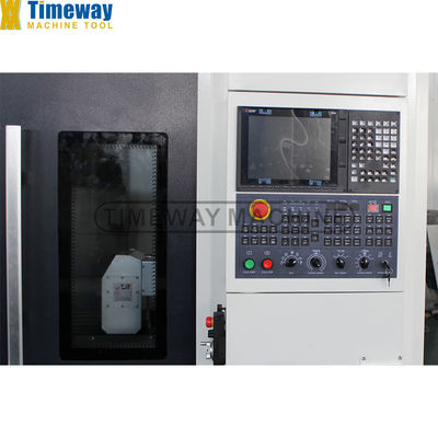 VMC650L vertikales Bearbeitungszentrum 700 mm Tischfahrt ±0,006 mm Wiederholbarkeit