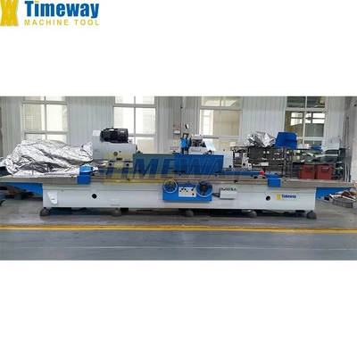 Innenschleifmaschine mit 15 kW Arbeitskopfmotorleistung und 900*75*305mm Radgröße