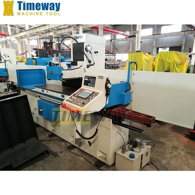 SG-Serie konventionelle Oberflächenschleifmaschine Arbeitstisch Größe 630*1600mm Gewicht 7000KG