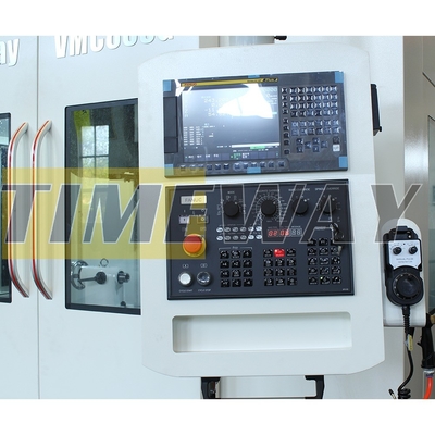 1360x700 Tischgröße VMC1270G Vertikalbearbeitungszentrum für CNC-Bearbeitung mit hoher Präzision