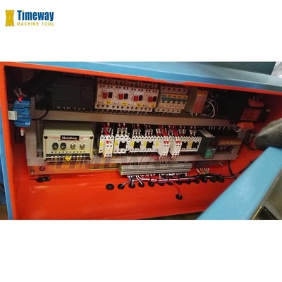 Sattelbewegliche Oberflächenschleifmaschine mit intermittierender Tischkreuzzufuhr 0.1-8
