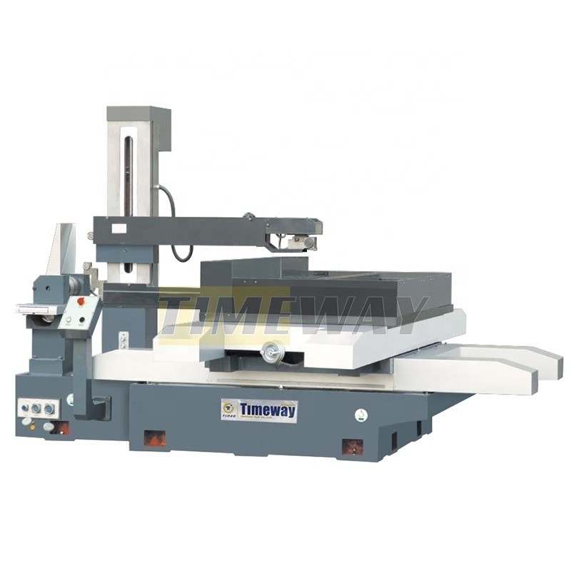 Max. Dicke des Werkstücks 800 mm Hochpräzisionsgeschwindigkeit EDM Drahtschnitt CNC Draht mit PC-Steuerung